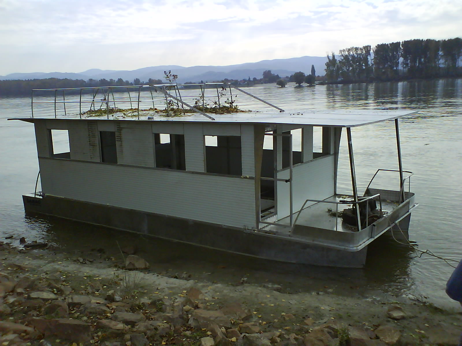 Aluminijumski camci